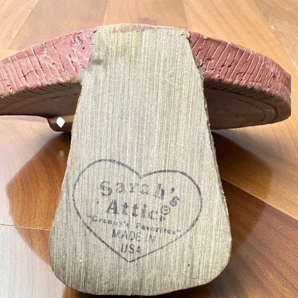 Sarah’s Attic Heart Plaque Figurine “From The Heart” Collectible Made in USA 4" - Picture 8 of 8